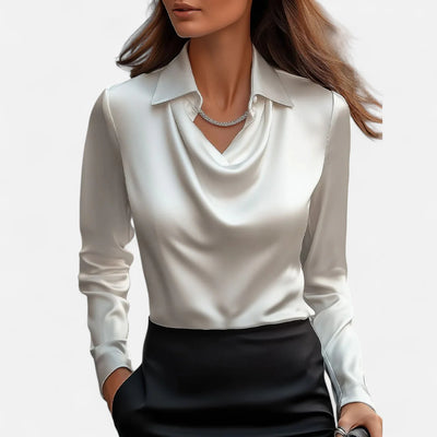 Elara | Satinbluse mit drapiertem Ausschnitt